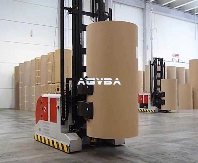 AGV吧-造纸厂运行的AGV
